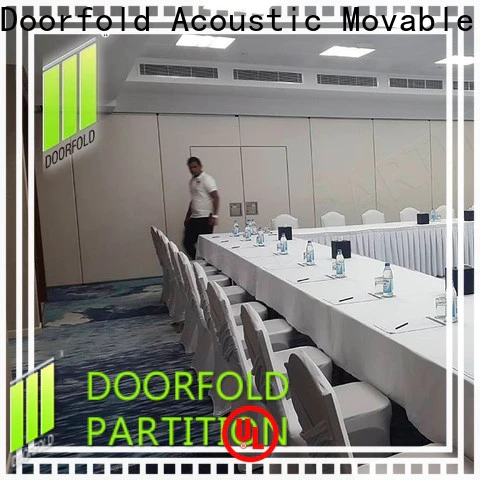 Doorfold sliding partition custom for meeting room