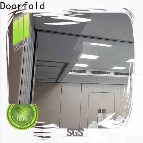 Doorfold soundproof divider for meeting room