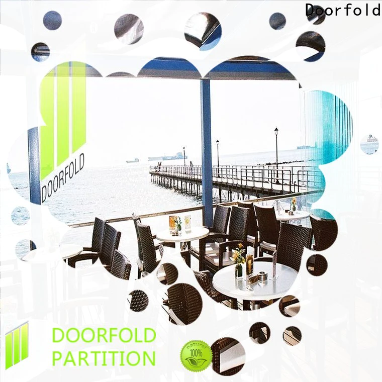 Doorfold glass foldable partition highly-rated for Commercial Restaurant