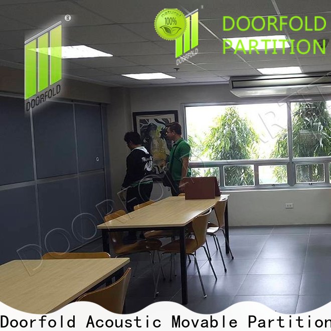 Doorfold collapsible modern partition multi-functional for conference room
