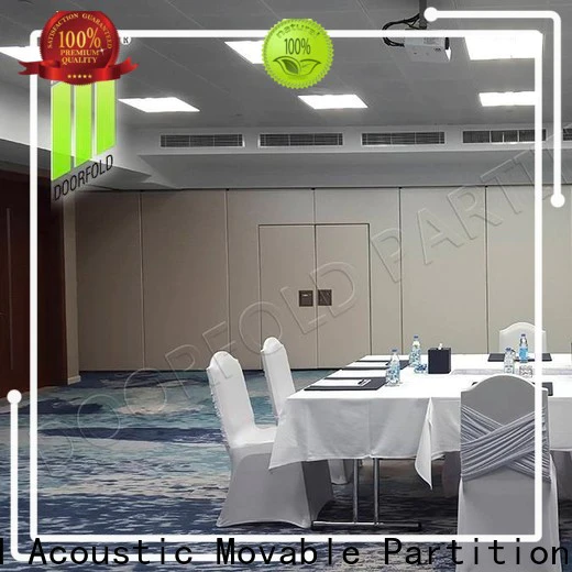 Doorfold sliding room partitions manufacturer for conference room