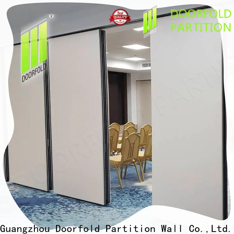 Doorfold retractable partition wall decorative for restaurant