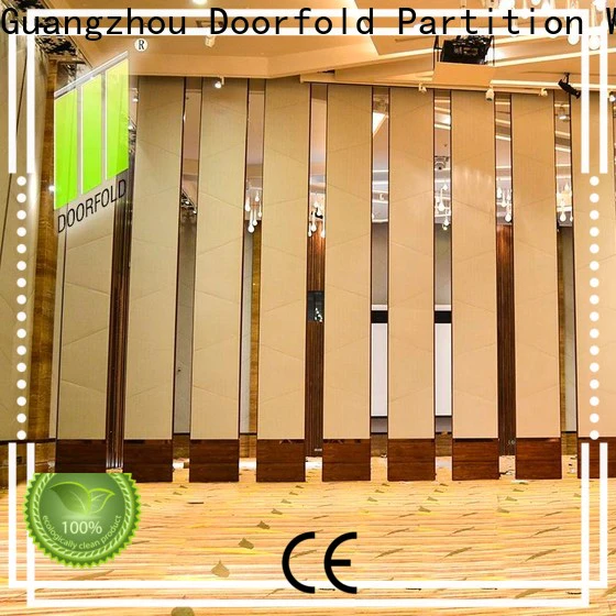 Doorfold retractable sliding partition simple structure for office