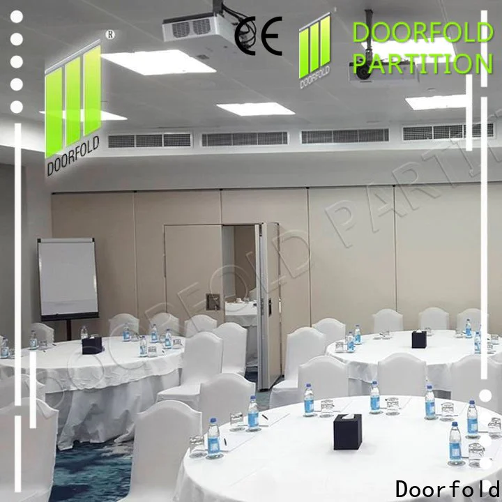 Doorfold modern partition for conference room