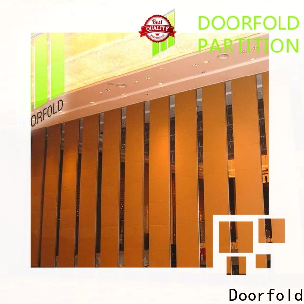 Doorfold folding screen multi-functional for hotel