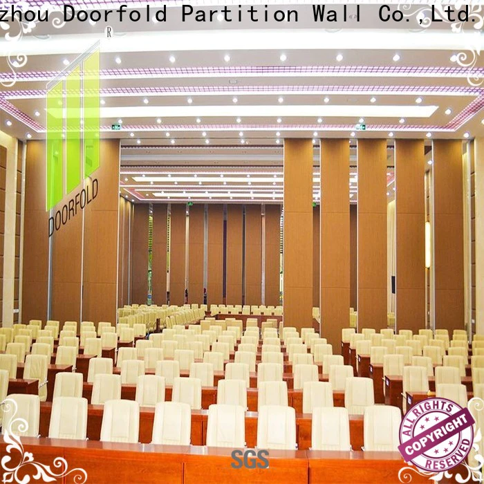 Doorfold retractable collapsible partition wall national standard for restaurant