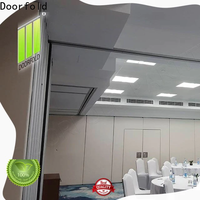 Doorfold modern partition custom for conference room