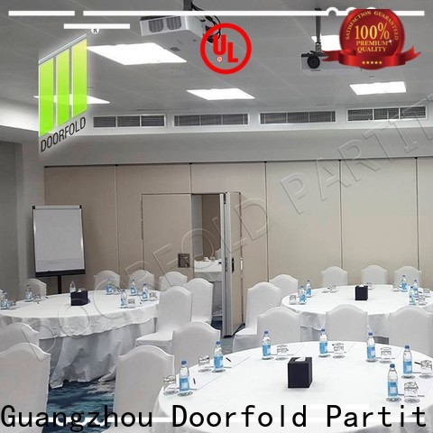 Doorfold soundproof partition wall for theater