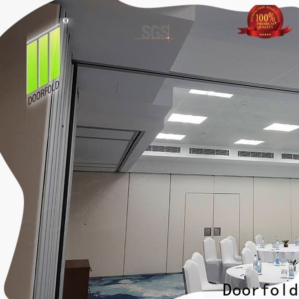 Doorfold modern partition for expo