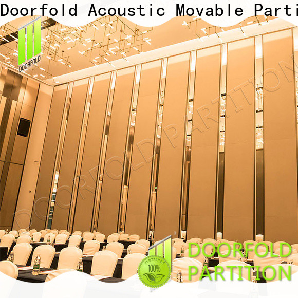 Doorfold retractable folding screen smooth movement for office