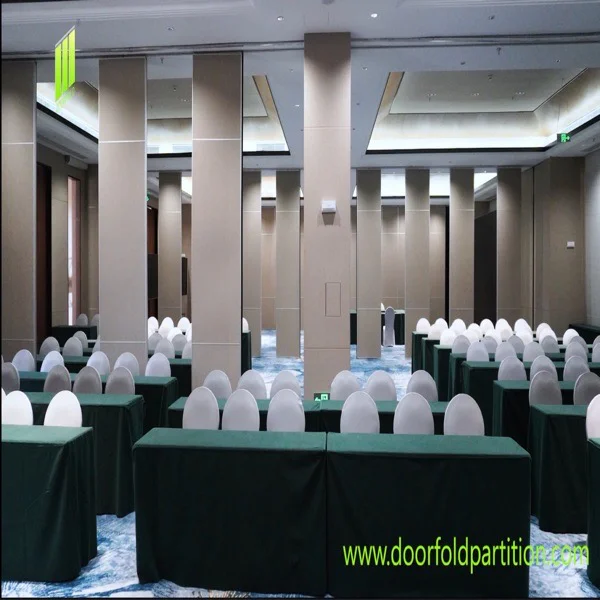 Movable walls applied to conference hall