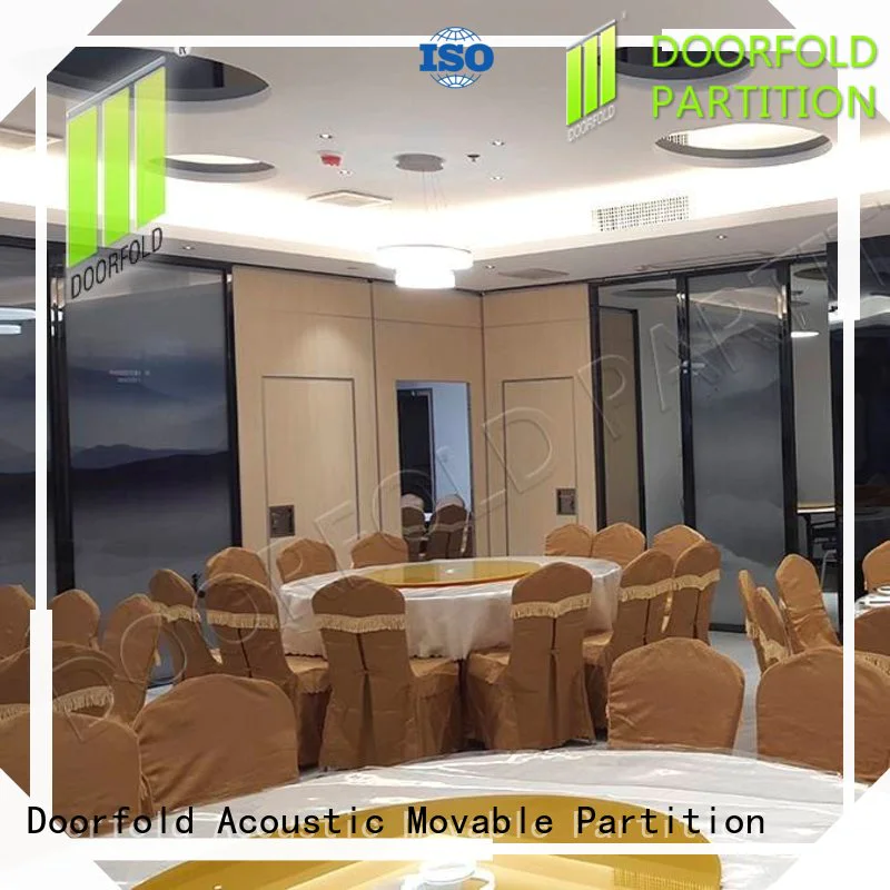 Doorfold operable acoustic movable partitions at discount for restaurant