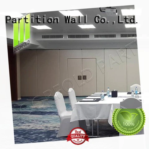 Doorfold operable sliding room partitions durable for meeting room