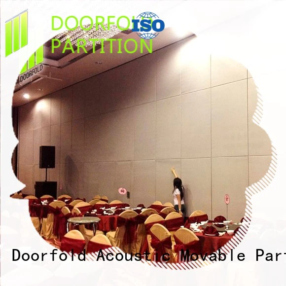 Doorfold movable partition Brand hot selling college folding sliding folding partition