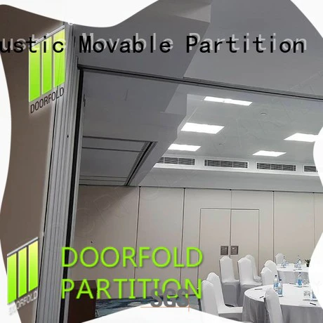 collapsible custom room divider for expo