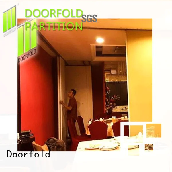 Doorfold top selling commercial room dividers customization for restaurant