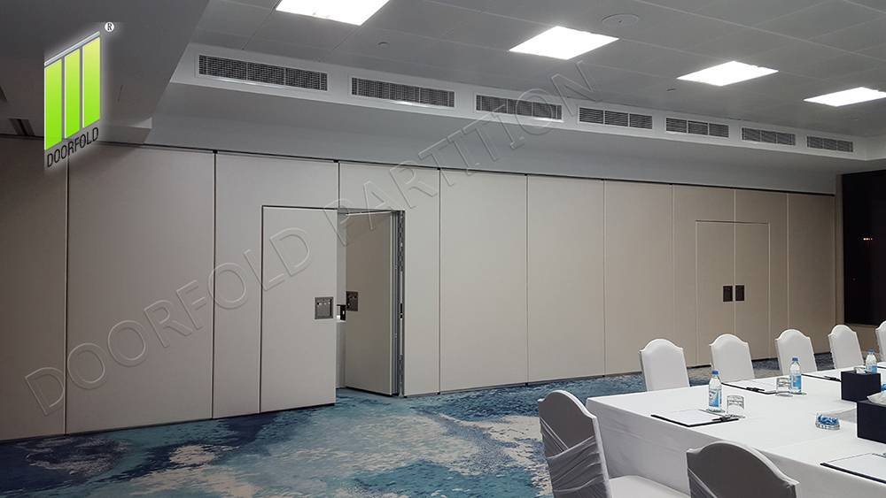 Doorfold movable partition Folding Partition Wall for Hotel image1